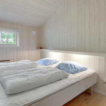 Holiday home Awesome In Nexo With Wifi